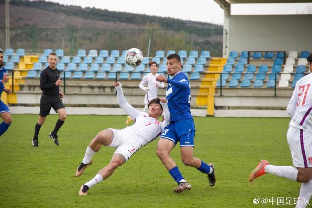 开云app官网下载教程-刘俊贤2球1助 U22国奥克国对抗赛第二轮4比4言和